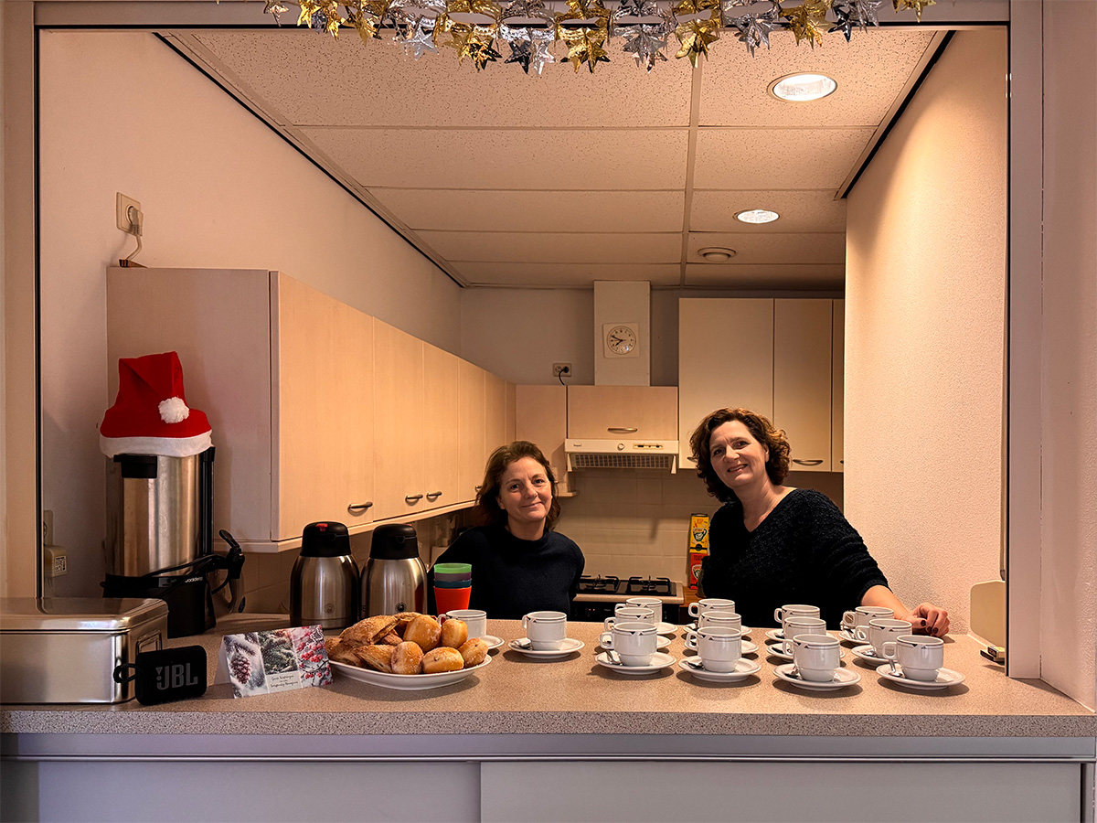 Judith en Hetty van de catering
